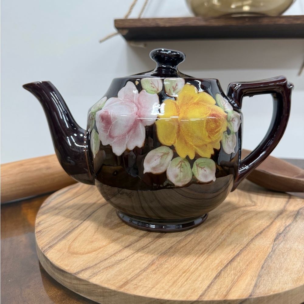 Vintage Lusterware teapot